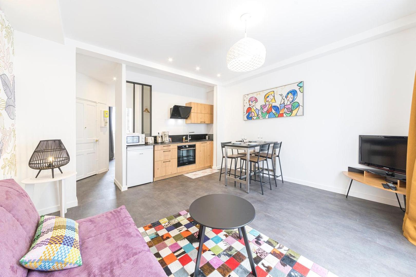 L'Echapee- Bel Appartement Renove Et Proche Gare Rennes Dış mekan fotoğraf